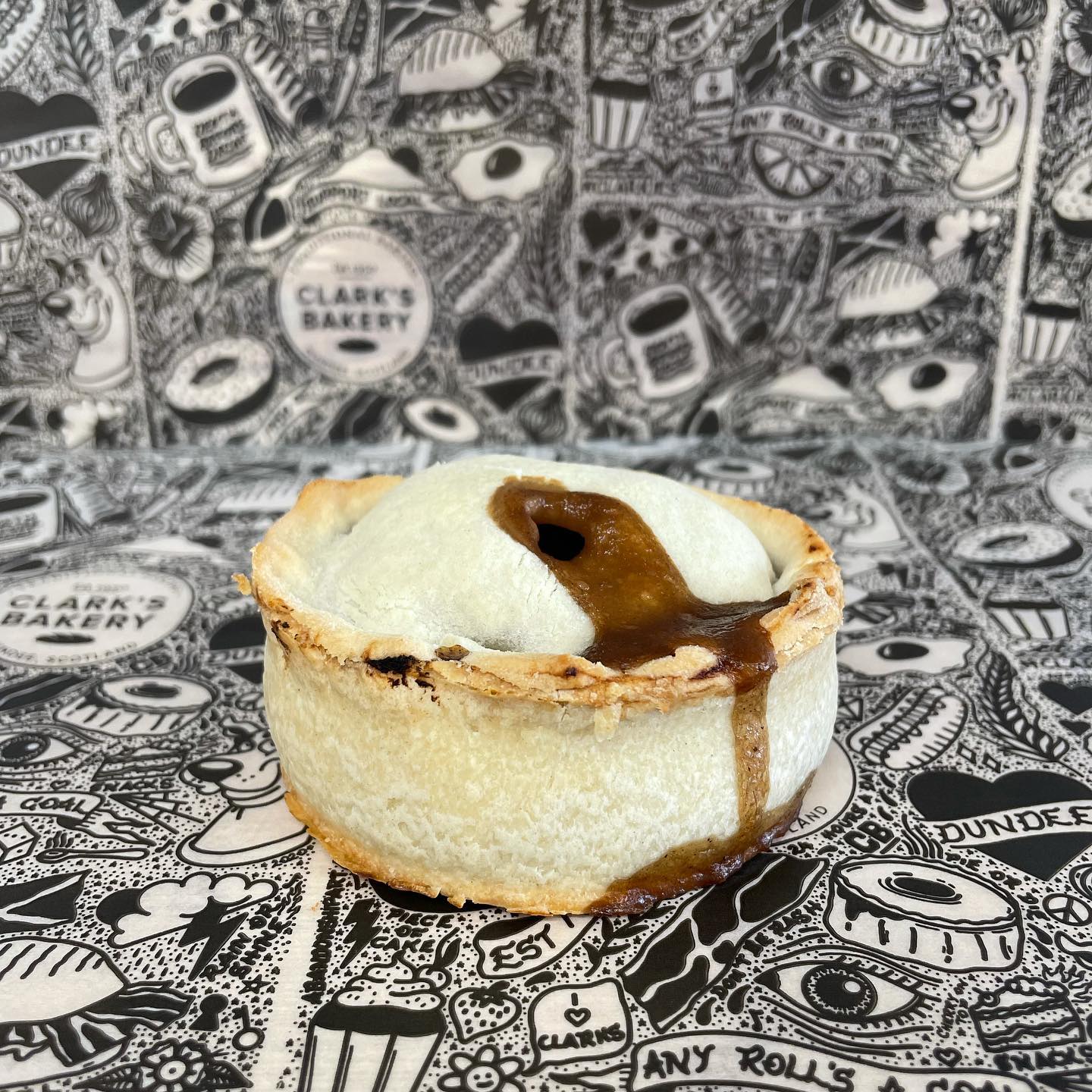 Steak & Gravy Pie - Clark's Bakery